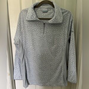 Columbia Light Blue Patterned Fleece Top